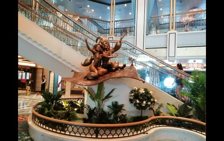 Grand Hall del Disney Treasure. ESPECIAL/X. MARTÍNEZ.