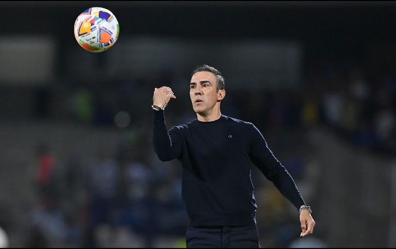 El uruguayo Vicente Sánchez puede convertirse en el primer técnico de La Máquina en vencer a las Águilas dentro de la Liguilla en el presente siglo. IMAGO7