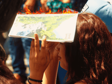 Si estás con una persona que manifiesta signos de agotamiento por calor, busca atención médica inmediata si se confunde o se agita, pierde el conocimiento o no puede ingerir líquidos. EL INFORMADOR / ARCHIVO