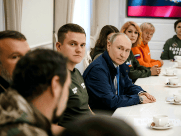 En estos momentos están estancadas las negociaciones entre Rusia y EU para la firma de un nuevo START, que expira en 2026. EFE / EPA / KREMLIN.RU