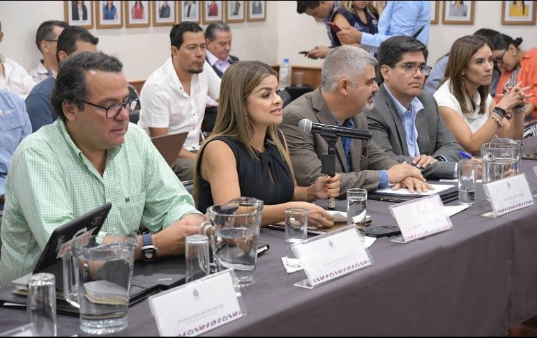 La diputada Gabriela Cárdenas insistió en que es urgente modernizar el sistema hídrico y usar los recursos de forma más eficiente. CORTESÍA