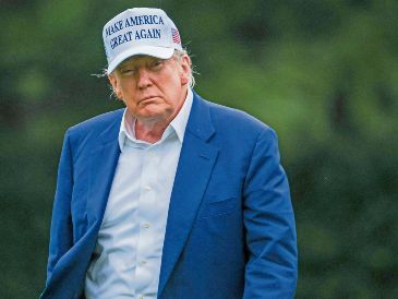 El mandatario amenazó con un impuesto aduanero de 50% a la Unión Europea si las negociaciones no prosperan. AFP