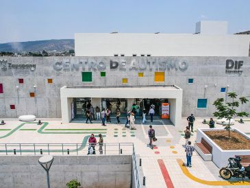 Con una inversión de 165 millones de pesos, el Centro de Autismo Sur se suma al primer centro de atención del municipio. EL INFORMADOR/ A. Navarro.