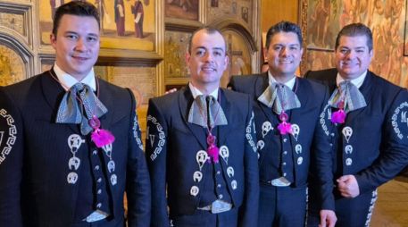 Durante la conferencia de prensa estuvieron presentes Daniel Arellano, Agustin Sandoval y Andres González, integrantes del Mariachi Vargas de Tecalitlán, además del director Carlos Martínez. EL INFORMADOR / F. Salcedo