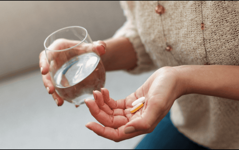 Tomar vitaminas todos los días puede ser beneficioso si existe una razón médica o nutricional para hacerlo. Sin embargo, consumirlas sin supervisión o en exceso puede representar riesgos para la salud. CANVA