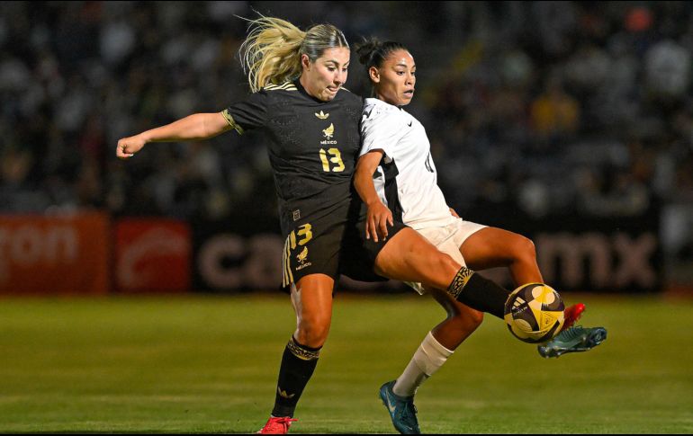 Ante una buena entrada en el Estadio Universitario BUAP de Puebla, la Selección Mexicana Femenil hizo su presentación en el primero de dos encuentros amistosos que sostendrá contra Uruguay. IMAGO7