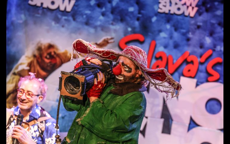 Del 4 al 8 de junio, el Teatro Diana volverá a llenarse de nieve, carcajadas y nostalgia con este espectáculo internacional de culto, donde el arte clown y la poesía visual sustituyen a las palabras para hablar directamente al corazón. EL INFORMADOR/ A. Navarro.