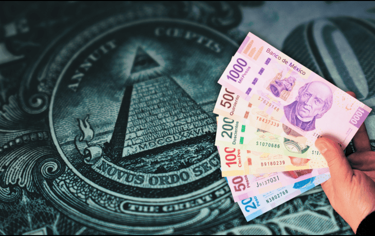 La cotización del dólar en Banco Azteca es de 18.25 pesos a la compra y 19.84 pesos a la venta. ESPECIAL / CANVA