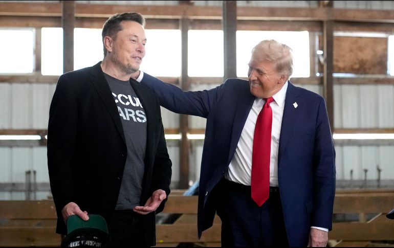 Elon Musk, CEO de Tesla y SpaceX, se presenta en un acto de campaña de Donald Trump, entonces candidato republicano a la presidencia, el 5 de octubre de 2024, en Butler, Pensilvania. AP / ARCHIVO