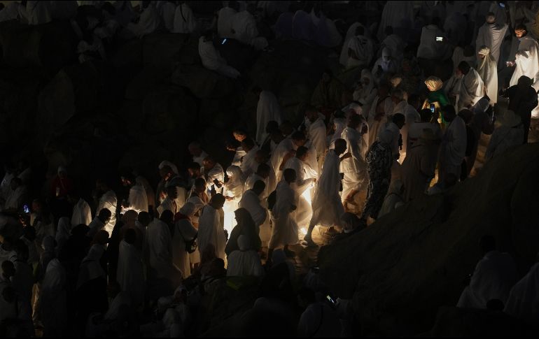 El líder talibán acusó a EU de opresión a musulmanes durante la celebración del Eid al-Adha. AP / Amr Nabil