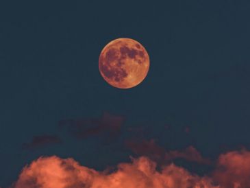 La Luna de Fresa es una luna llena que alcanza su máximo esplendor. UNSPLASH.