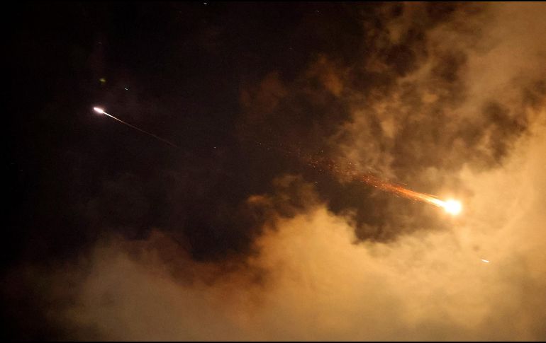 Irán atacó hoy lunes Al Udeid, ubicada a las afueras de Doha y que alberga a unos 10 mil soldados-, como represalia por los bombardeos estadounidenses del fin de semana contra tres instalaciones nucleares del país. AFP / ARCHIVO