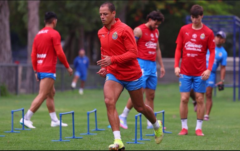 Chivas sigue en los trabajos de pretemporada bajo las órdenes del estratega Gabriel Milito. IMAGO7.