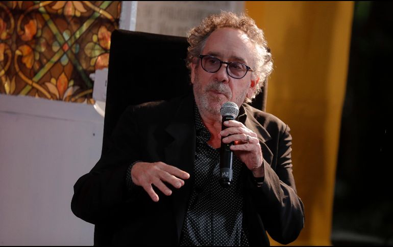 Más que una charla técnica, Burton convirtió el encuentro en una ventana a su sensibilidad como creador. EFE/ I. Esquivel