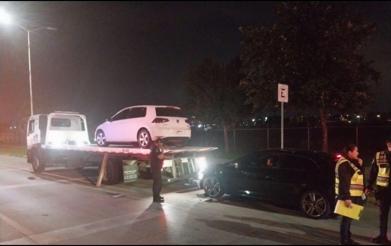 Las multas por participar en arrancones pueden llegar hasta los 21 mil 700 pesos. ESPECIAL