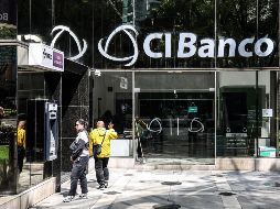 Clientes acuden a una sucursal de CIBanco en Guadalajara, a pesar de los señalamientos del Gobierno estadounidense, las instituciones bancarias implicadas siguen operando con normalidad. EL INFORMADOR/A. Navarro