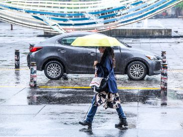 El Servicio Meteorológico Nacional (SMN) informó que la llegada del huracán “Flossie”, en combinación con canales de baja presión, mantendrá lluvias torrenciales —de 75 a 150 mm— en Jalisco, afectando a Guadalajara. EL INFORMADOR / ARCHIVO