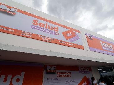 El programa fue presentado en el Centro Multidisciplinario del Valle, donde también se inauguró la primera de tres clínicas que conforman esta nueva red de salud municipal. EL INFORMADOR/ H. Figueroa.