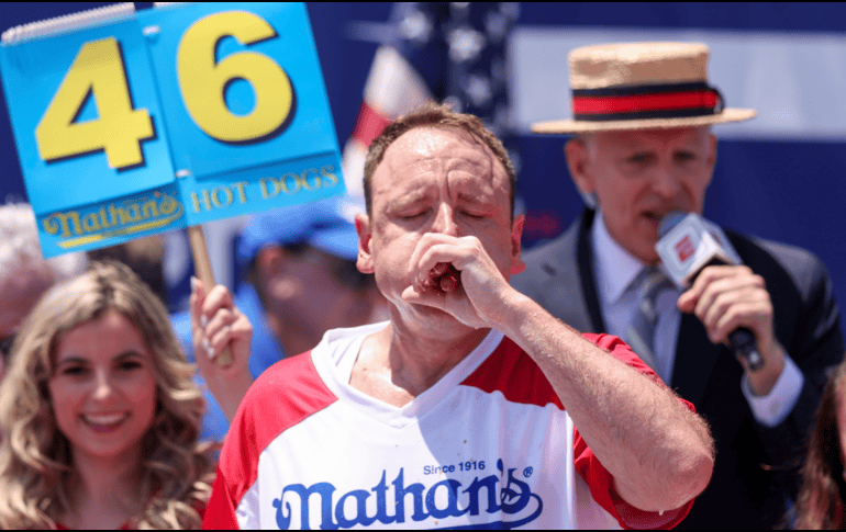 Chestnut es una leyenda viva de los eventos de glotonería en Estados Unidos. EFE / EPA / SARAH YENESEL