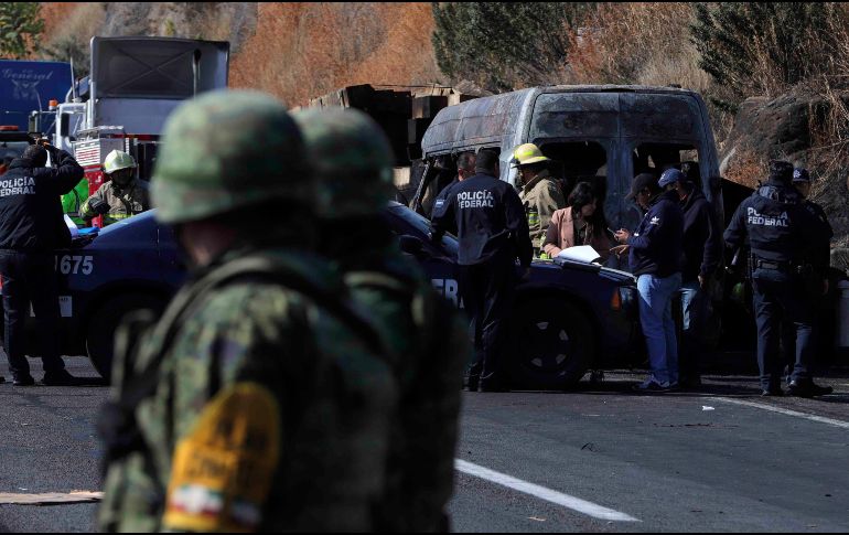 El conductor de la unidad, un hombre de 24 años, fue detenido y se le leyeron sus derechos constitucionales y junto con lo asegurado fue puesto a disposición del agente del Ministerio Público correspondiente. ARCHIVO/SUN.