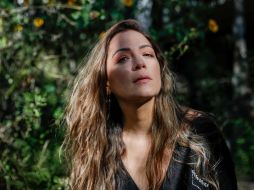 Natalia Lafourcade compartió varias fotografías en Instagram en las que dejó ver su pancita de embarazo. SUN/ARCHIVO