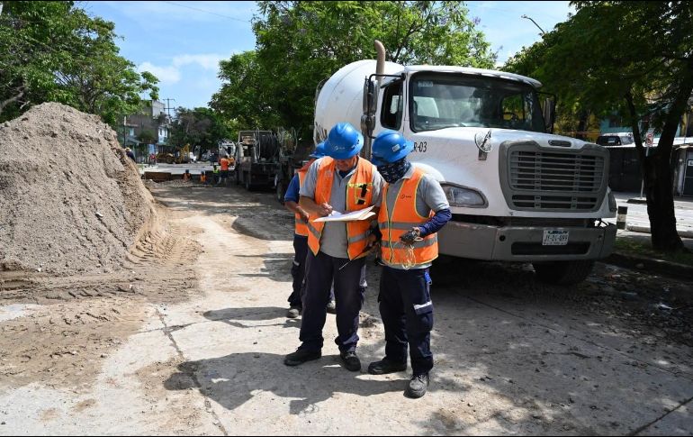 La detección se logró gracias a los trabajos de revisión preventiva que el personal operativo del SIAPA realiza en más de 1.5 kilómetros del colector pluvial, utilizando herramientas tecnológicas como georradar y sistemas de videoinspección. CORTESÍA / SIAPA