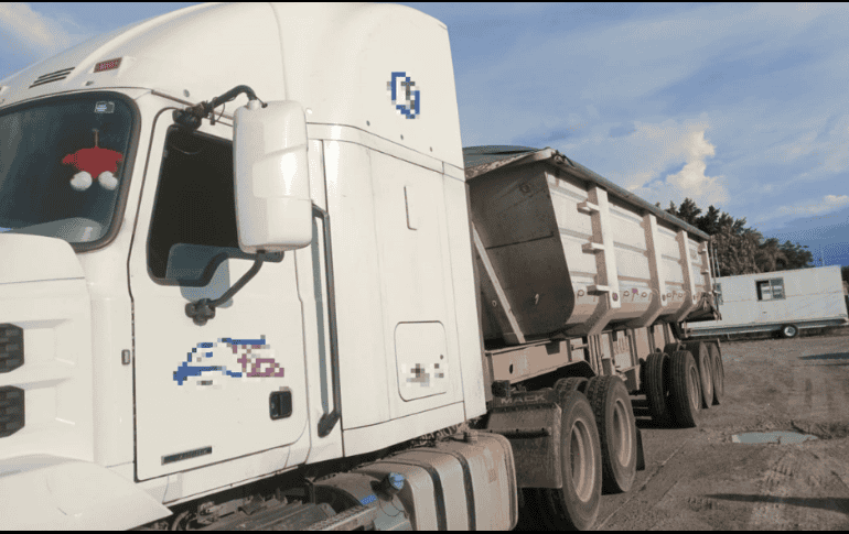 Fue el Grupo Minero Bacis, empresa que públicamente dio a conocer el presunto robo de 33 toneladas de minerales, que eran supuestamente trasladados en la unidad de carga pesada mencionada por una vía federal. CORTESÍA/ Fiscalía del Estado de Jalisco