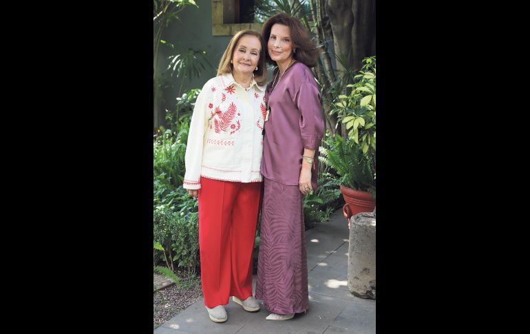 Rosita Watanabe Muñoz y Tiri Gómez Watanabe. GENTE BIEN JALISCO / C. Jimeno