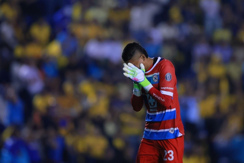 Cruz azul cayó por tercera vez consecutiva frente al América y quedó fuera de la Final. Foto: Imago7/ Eloisa Sánchez