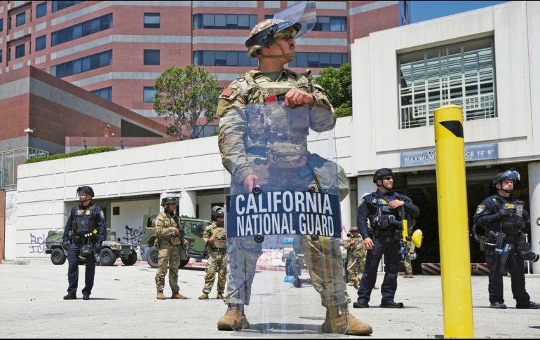 La misión de las tropas fue proteger edificios federales y apoyar a las fuerzas del orden. AP