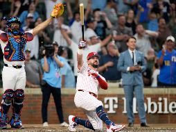 Kyle Schwarber se voló la barda en sus tres turnos de desempate. AP/B. Anderson