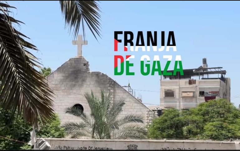 El día de hoy, la única iglesia católica en Gaza fue atacada por un proyectil israelí. EFE / AHMAD AWAD