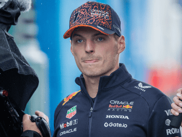 Max Verstappen ha ganado los últimos cuatro títulos de F1 bajo la tutela de Horner, pero este año se encuentra en el tercer lugar de la clasificación detrás los pilotos de McLaren. EFE / O. Matthys