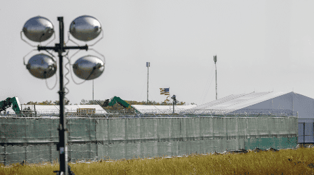Activistas y familiares de los migrantes detenidos han tachado a Alcatraz de un 