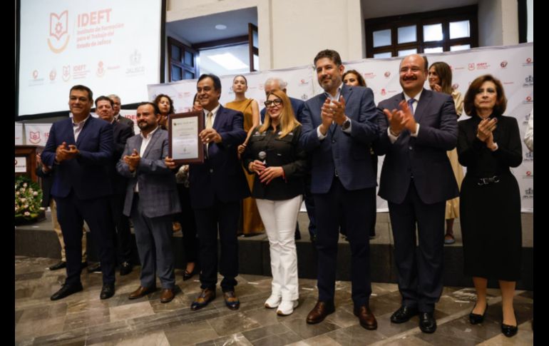 Salvador Cosío aclaró que no existe límite ya que se puede expandir a otros sectores y para eso el Comité irá dando en conjunto con los sindicatos, académicos, industrias las rutas para que se establezcan estándares en otros sectores productivos. EL INFORMADOR/ H. Figueroa