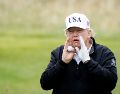 Trump recibe a Von der Leyen en su complejo de golf en Turnberry, en el marco de un viaje personal de cuatro días a Escocia. EFE/EPA/Tolga Akmen