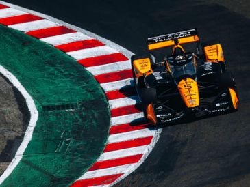 El piloto mexicano Patricio O’Ward terminó en la cuarta posición del Gran Premio de Monterey. X/ @ArrowMcLaren.