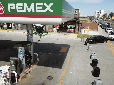 La petrolera vuelve a números negros en 2025 con utilidades semestrales que marcan un giro tras la reestructuración. AFP