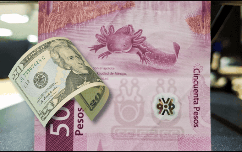 La cotización de peso frente al dólar varía a lo largo del día. EL INFORMADOR / O. Álvarez