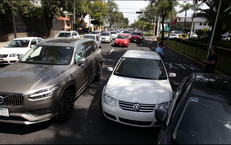 Estafadores provocan choques menores para después extorsionar a las víctimas con supuestos gastos médicos o reparaciones inmediatas. EL INFORMADOR/Archivo