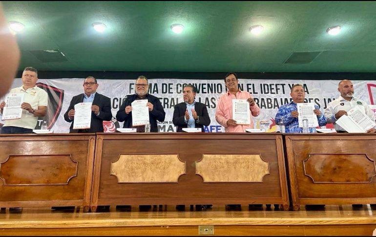 El evento se realizó en el histórico auditorio del Sindicato de Telefonistas, ante cerca de mil asistentes. CORTESÍA
