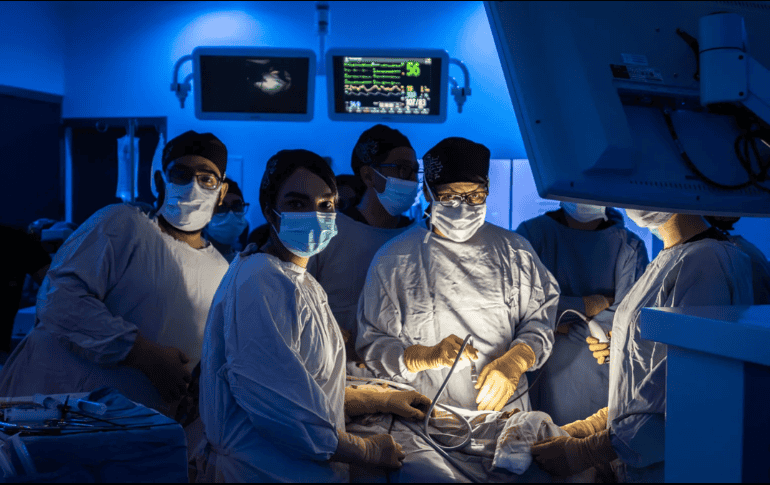 Hospitales Puerta de Hierro ofreció sus instalaciones, tecnología de vanguardia y talento humano para esta noble causa del doctor Alfredo Quiñones Hinojosa, conocido como Dr. Q.  CORTESÍA