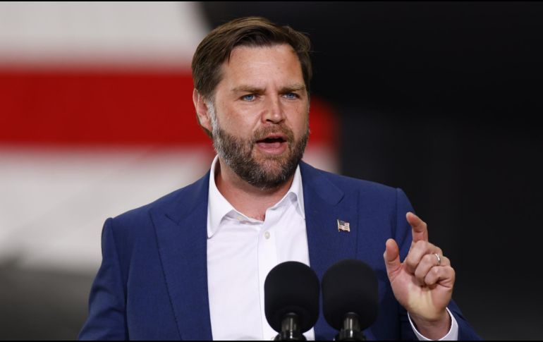 Vance dijo que sigue confiando en que Estados Unidos puede negociar el fin de la guerra entre Rusia y Ucrania. EFE/T. AKMEN