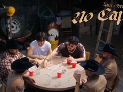 La trama muestra el intento de conquistar a una mujer mediante regalos y gestos llamativos, aunque ella rechaza estas convenciones, reafirmando su independencia y logros personales. YOUTUBE/XaviFrontera