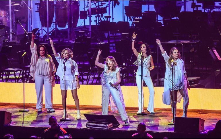 Pandora y Flans encendieron el Auditorio Telmex durante la inauguración del festival. EL INFORMADOR/ A. Navarro