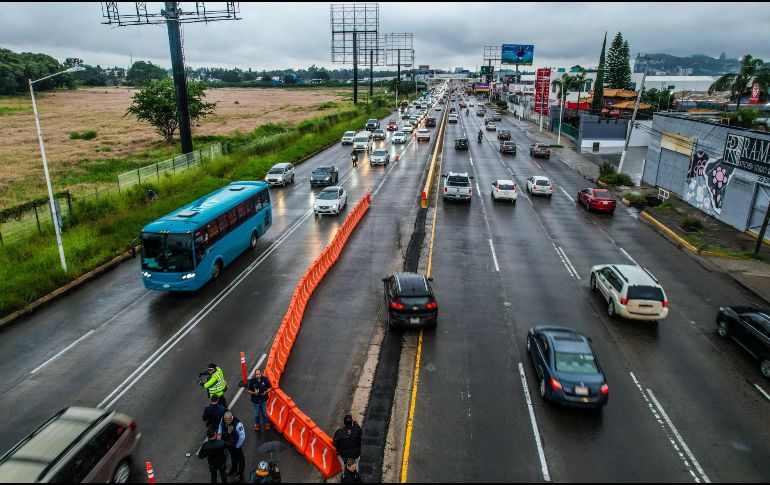 La extensión del contraflujo en López Mateos busca agilizar el paso de los vehículos sobre una de las avenidas más conflictivas de la ciudad. EL INFORMADOR / A. Navarro
