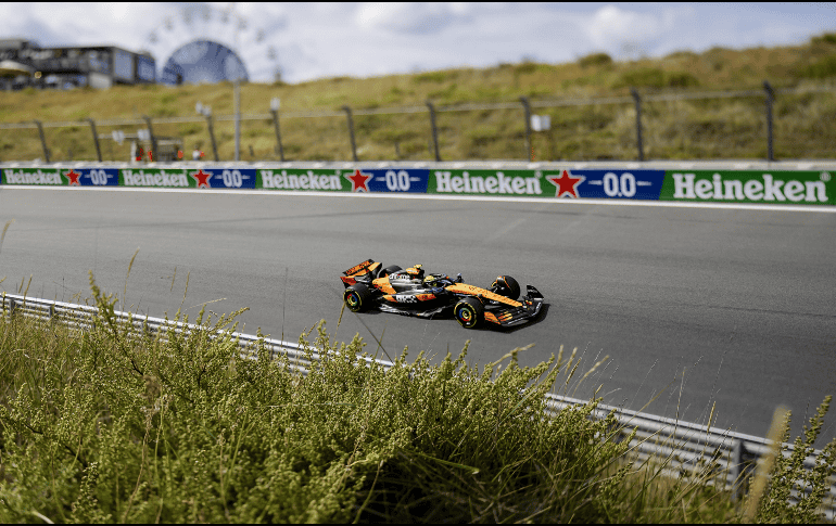 Con McLaren en gran nivel, el Gran Premio de Países Bajos 2025 promete un fin de semana cargado de espectáculo. EFE / S. Van der Wal