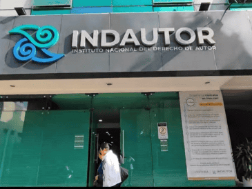 Las obras hechas con inteligencia artificial no pueden registrarse con derechos de autor. SUN / ARCHIVO