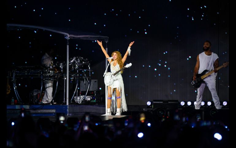 Shakira utilizó múltiples vestuarios a lo largo del concierto. EL INFORMADOR • A. NAVARRO.