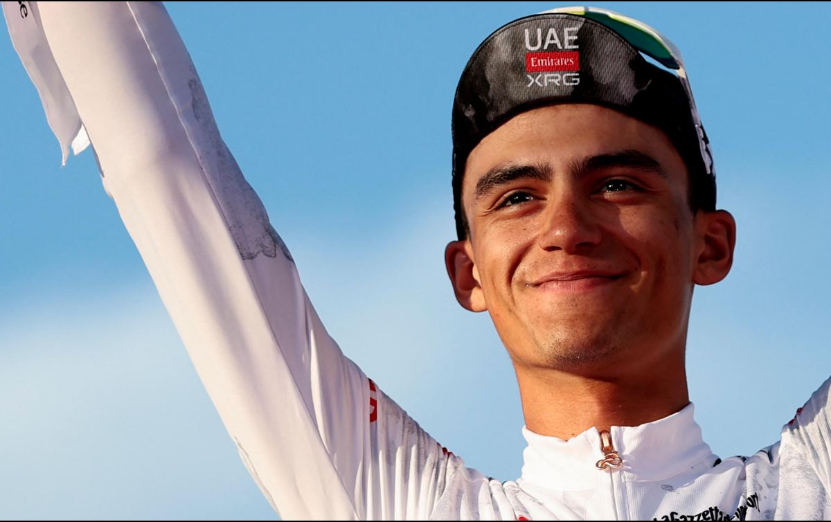 El mexicano Isaac Del Toro logró un nuevo triunfo en la temporada 2025 del ciclismo. AFP / ARCHIVO
